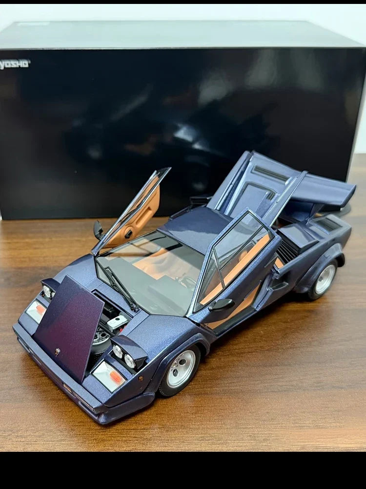 1:18 Lamborghini Countach LP5000 Quattrovalvole LP400S