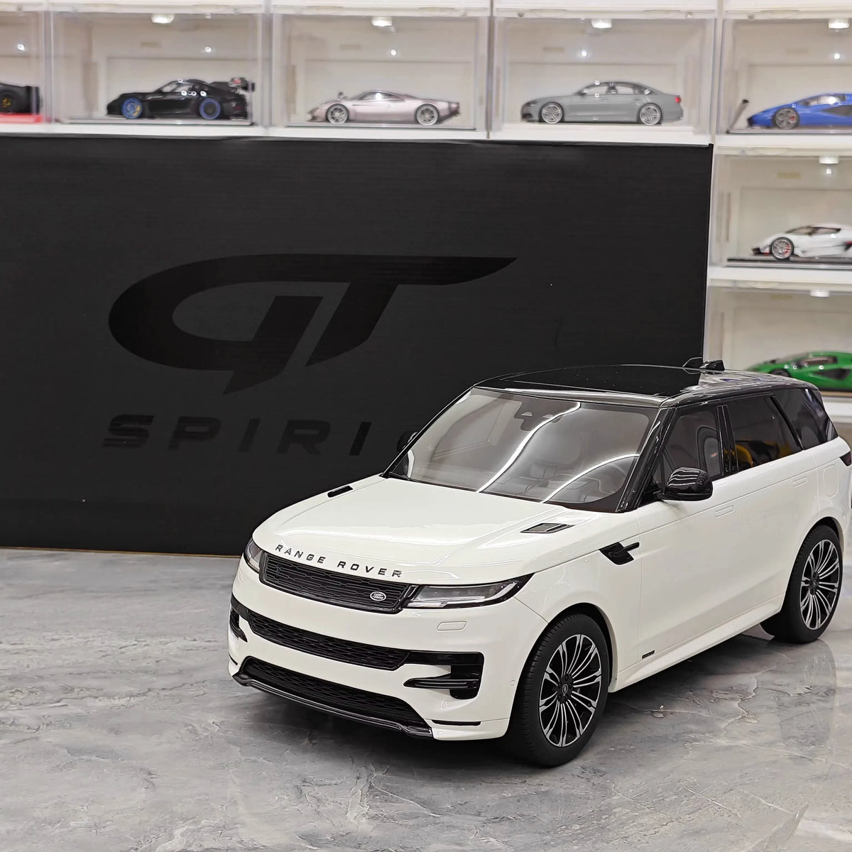 1:12 Land Rover Range Rover Sport Limited Edition