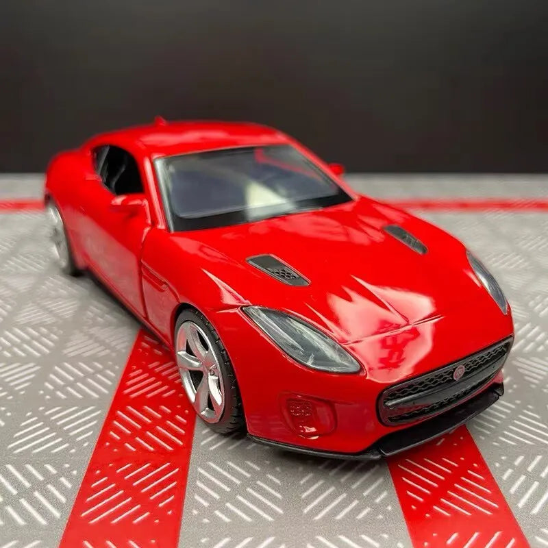 1:36 Jaguar F-TYPE Coupe