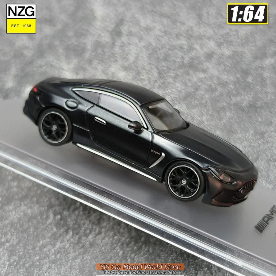 1:64 Mercedes-Benz GT63