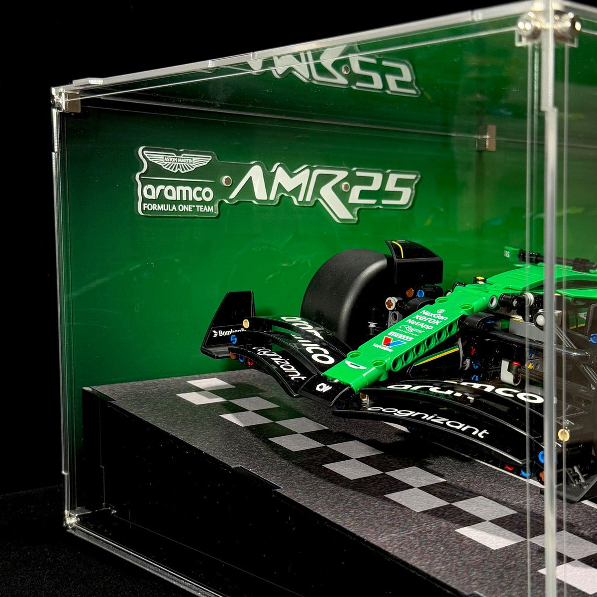 Display Case For LEGO Technic™ 42240 Aston Martin Aramco AMR25 F1® Car