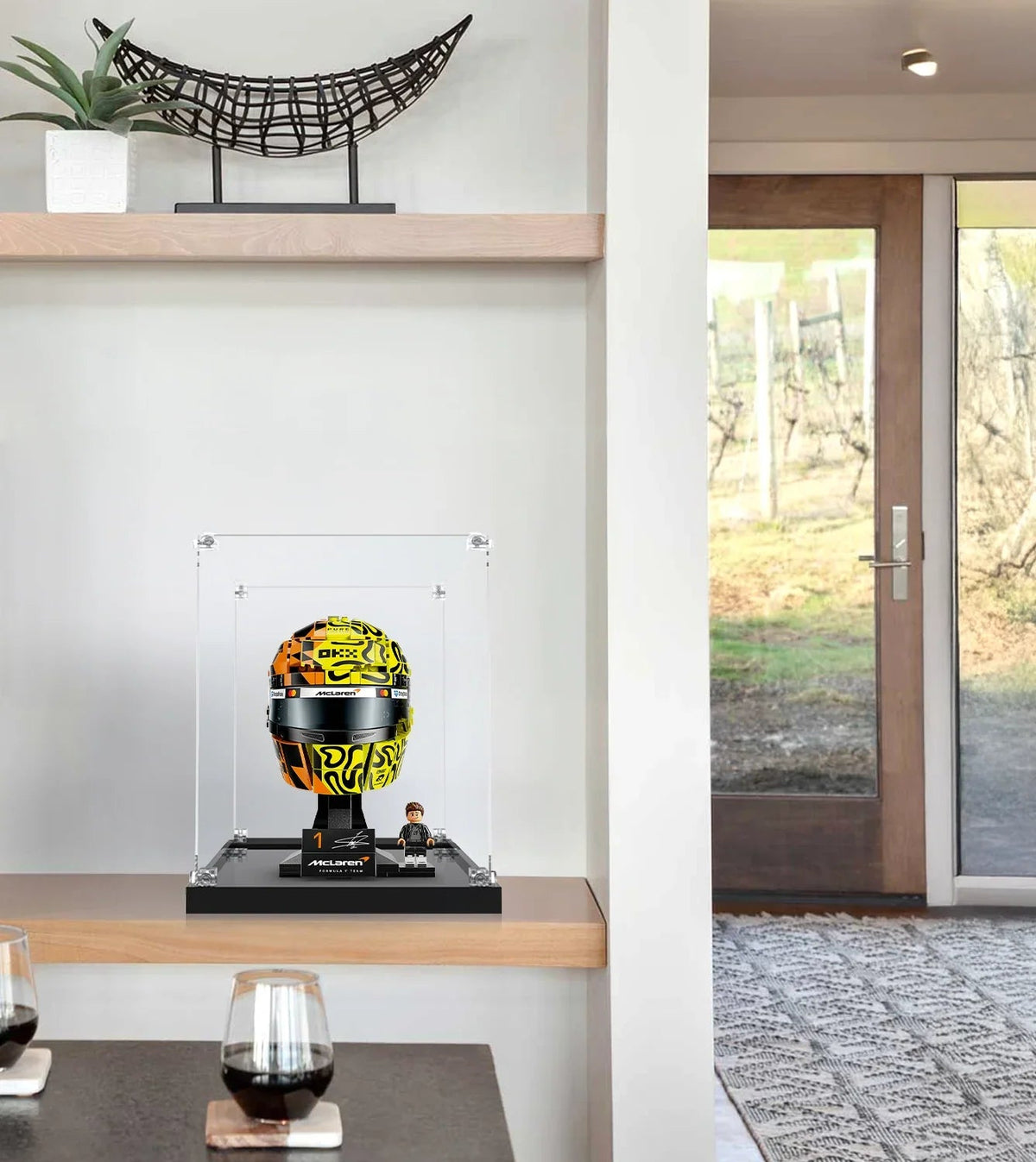 Display Case for LEGO® Editions McLaren Mastercard F1® Team Lando Norris Helmet 43023
