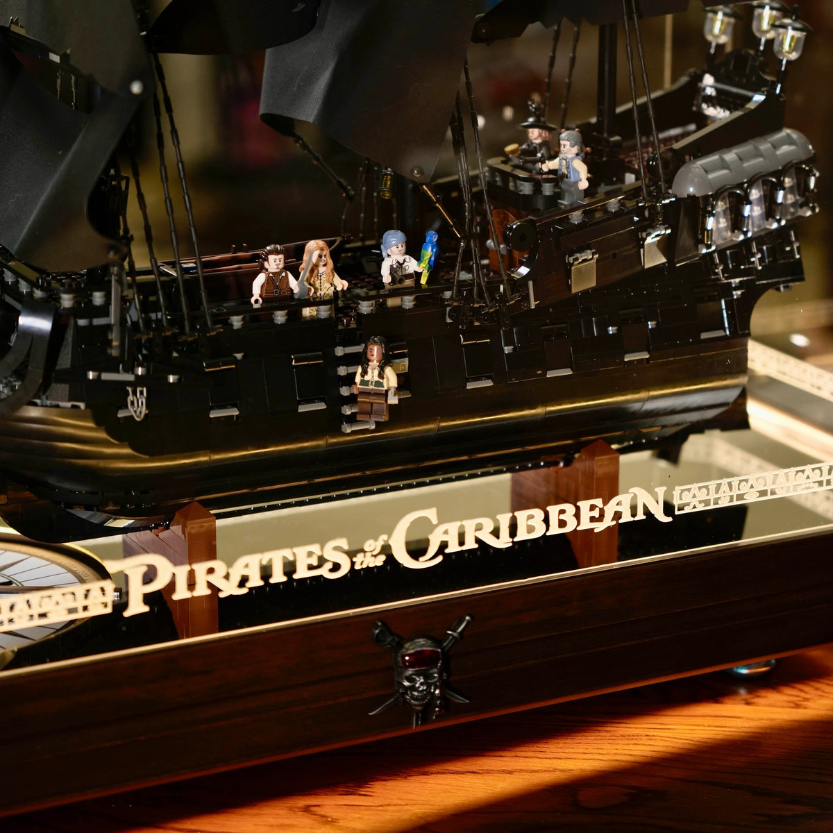 LED Display Case For LEGO 10365 Captain Jack