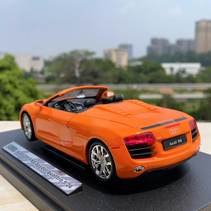 1:24 Audi 2011 R8