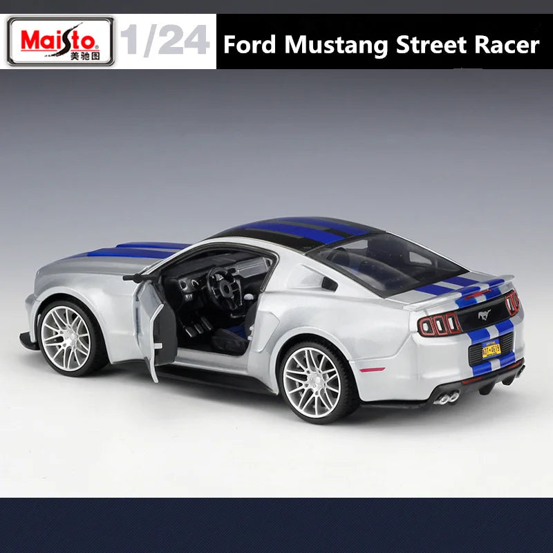 1:24 Ford Mustang Street Racer 2014