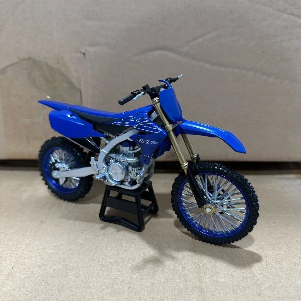 1:12 Yamaha Yz450f