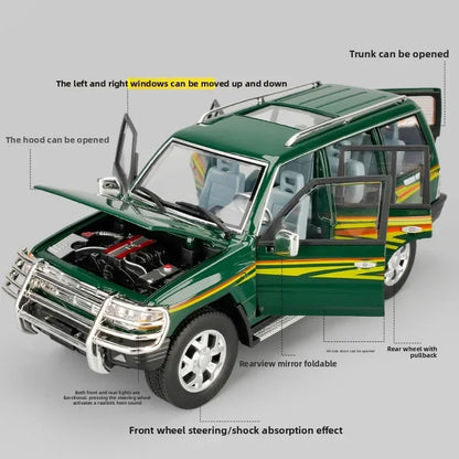 1:18 Mitsubishi Pajero