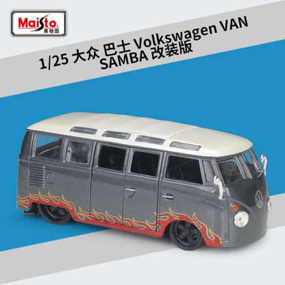 1:25 Volkswagen VAN SAMBA