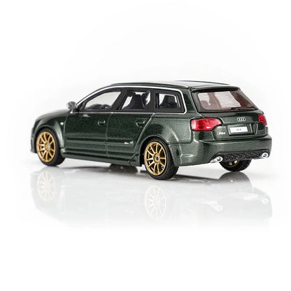 1:64  Audi RS4 (B7) 2005