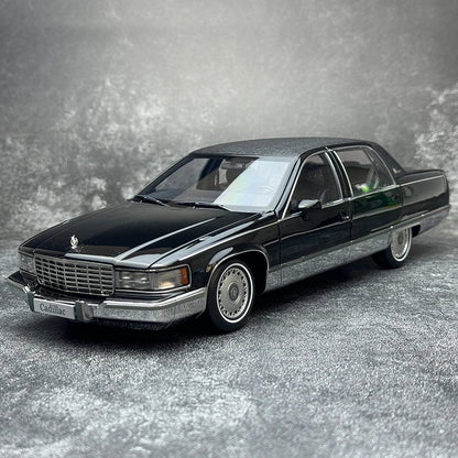 1:18 Cadillac Fleetwood