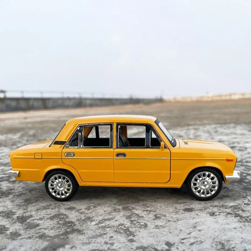 1:18 LADA 2106