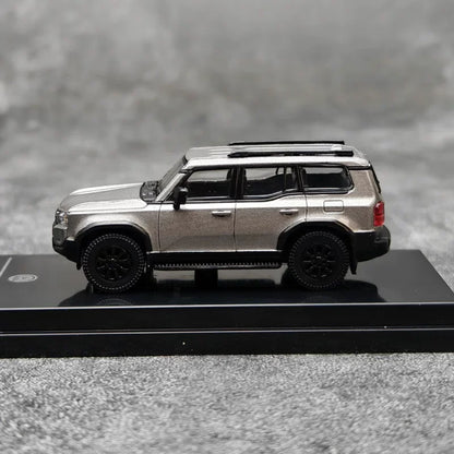 1:64 Land Cruiser LC250 2024 LC70 LC76 2014