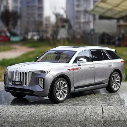 1:18 HONGQI E-HS9 FAW