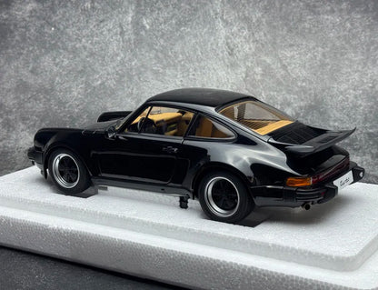 1:18 Porsche 911 (930) Turbo 3.0
