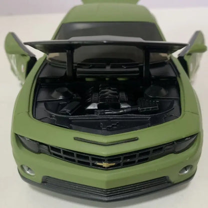 1:24 Chevrolet Camaro 2010