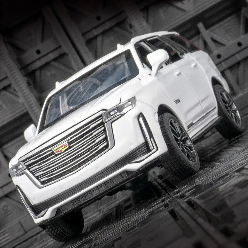 1:32 Cadillac Escalade