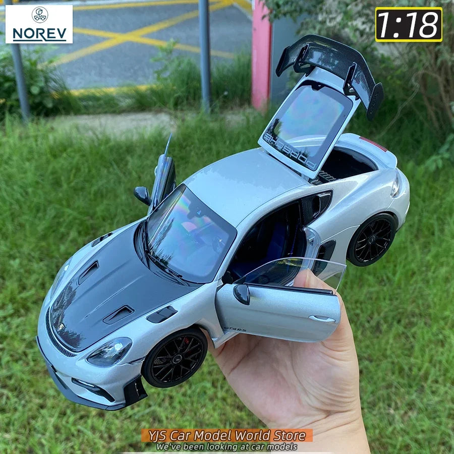 1:18 2023 Porsche Cayman GT4 RS