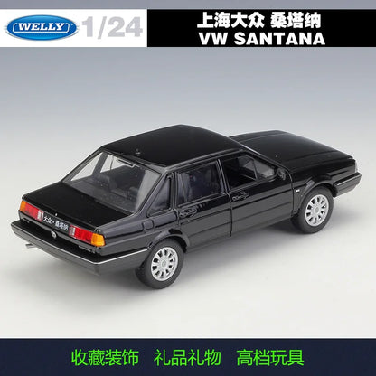1:24 Volkswagen VW SANTANA