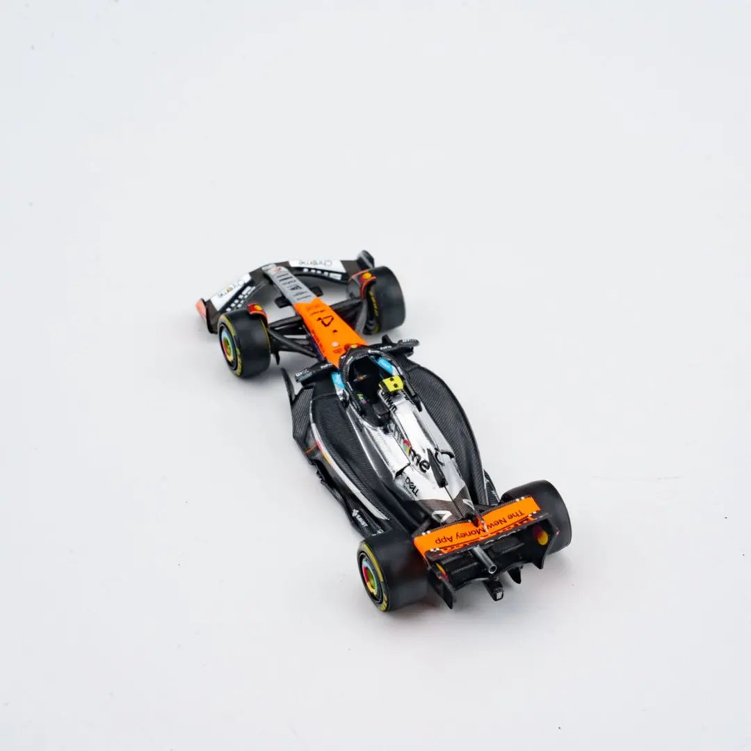 1:64 McLaren F1 TEAM MCL39 2025 British Grand Prix