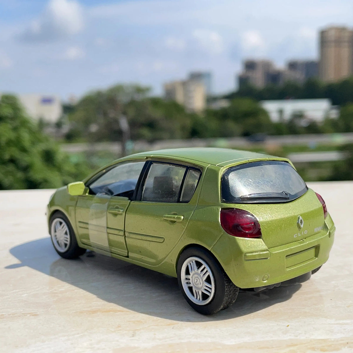 1:32 Renault Clio 3