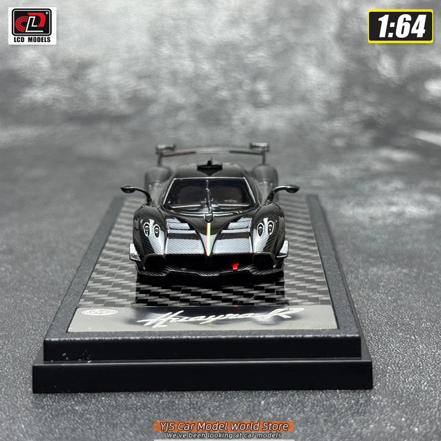 1:64 Pagani Huayra R