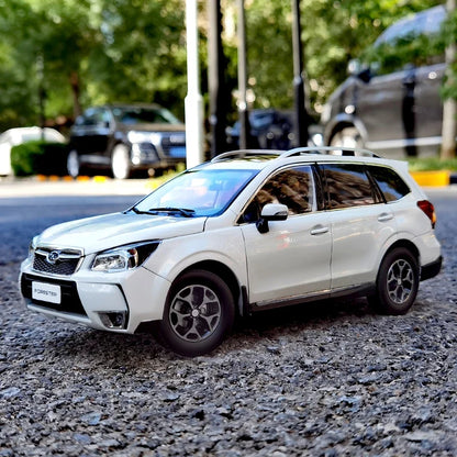 1:18 2015 Subaru Forester