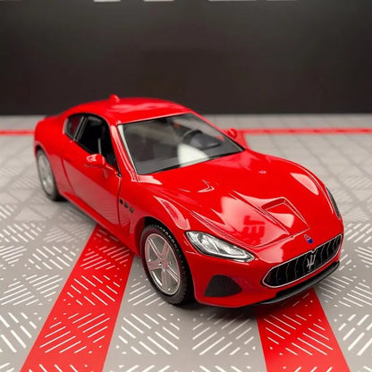 1:36 Maserati GT GranTurismo Coupe