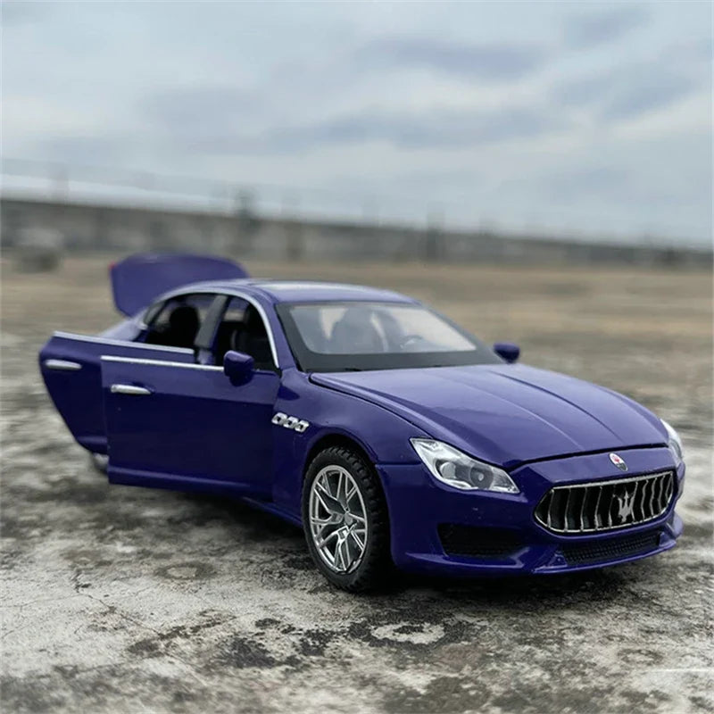 1:32 Maserati Quattroporte