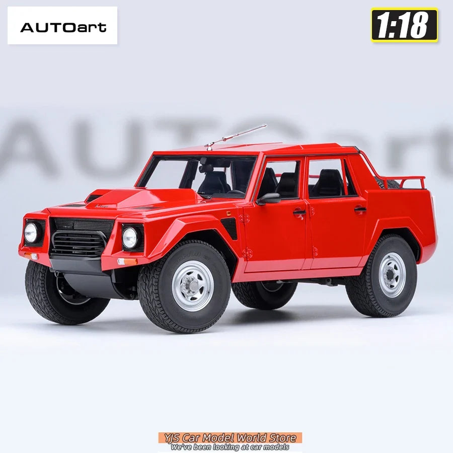 1:18 Lamborghini LM002  1986