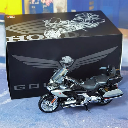 1:12 Honda Goldwing Cruiser