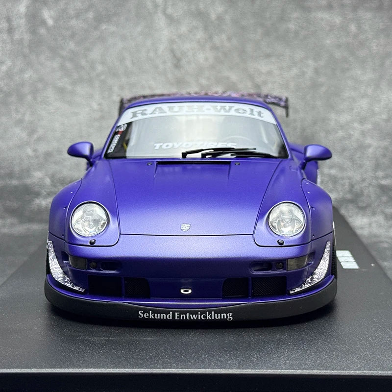1:18 Porsche 911 2024