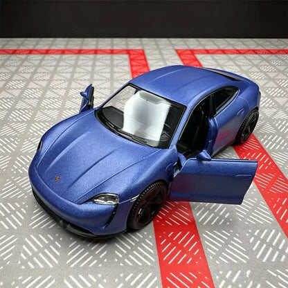 1:36 Porsche Taycan Turbo S Coupe