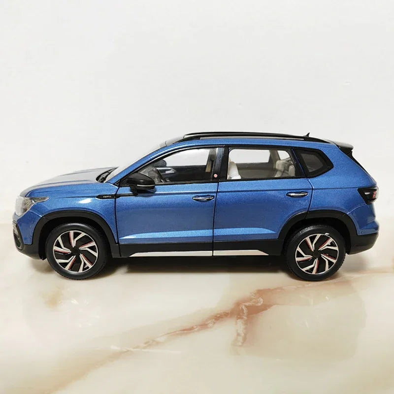 1:18 Volkswagen Tharu 2023