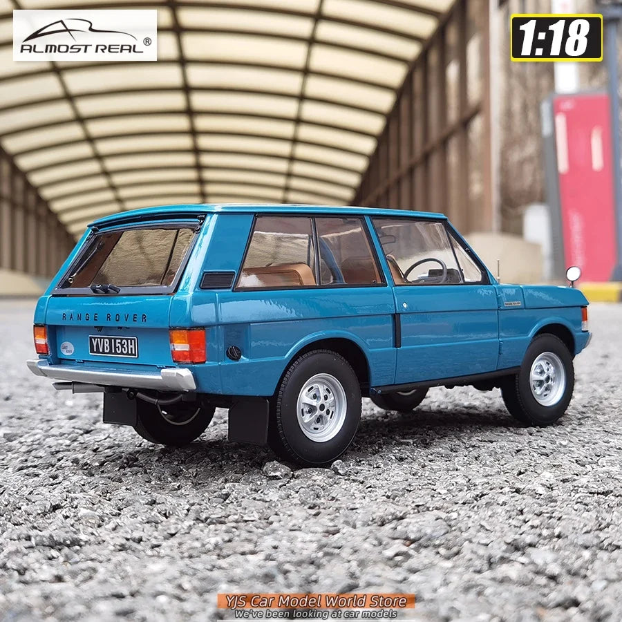 1:18 Range Rover  1970