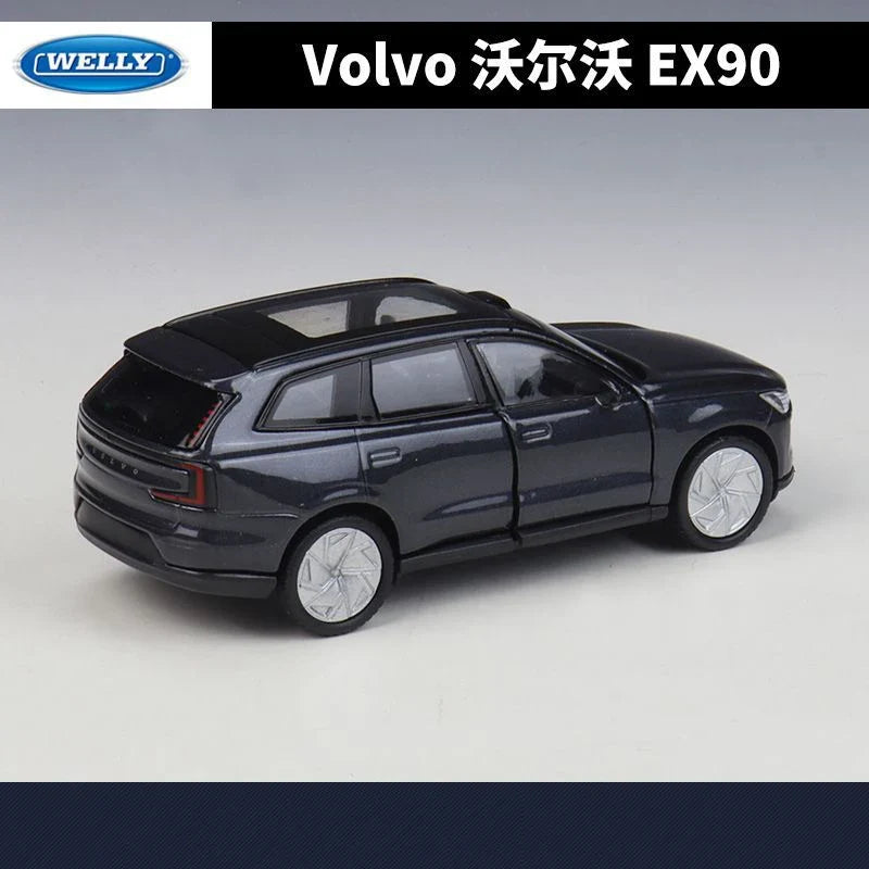 1:36 Volvo EX90 E