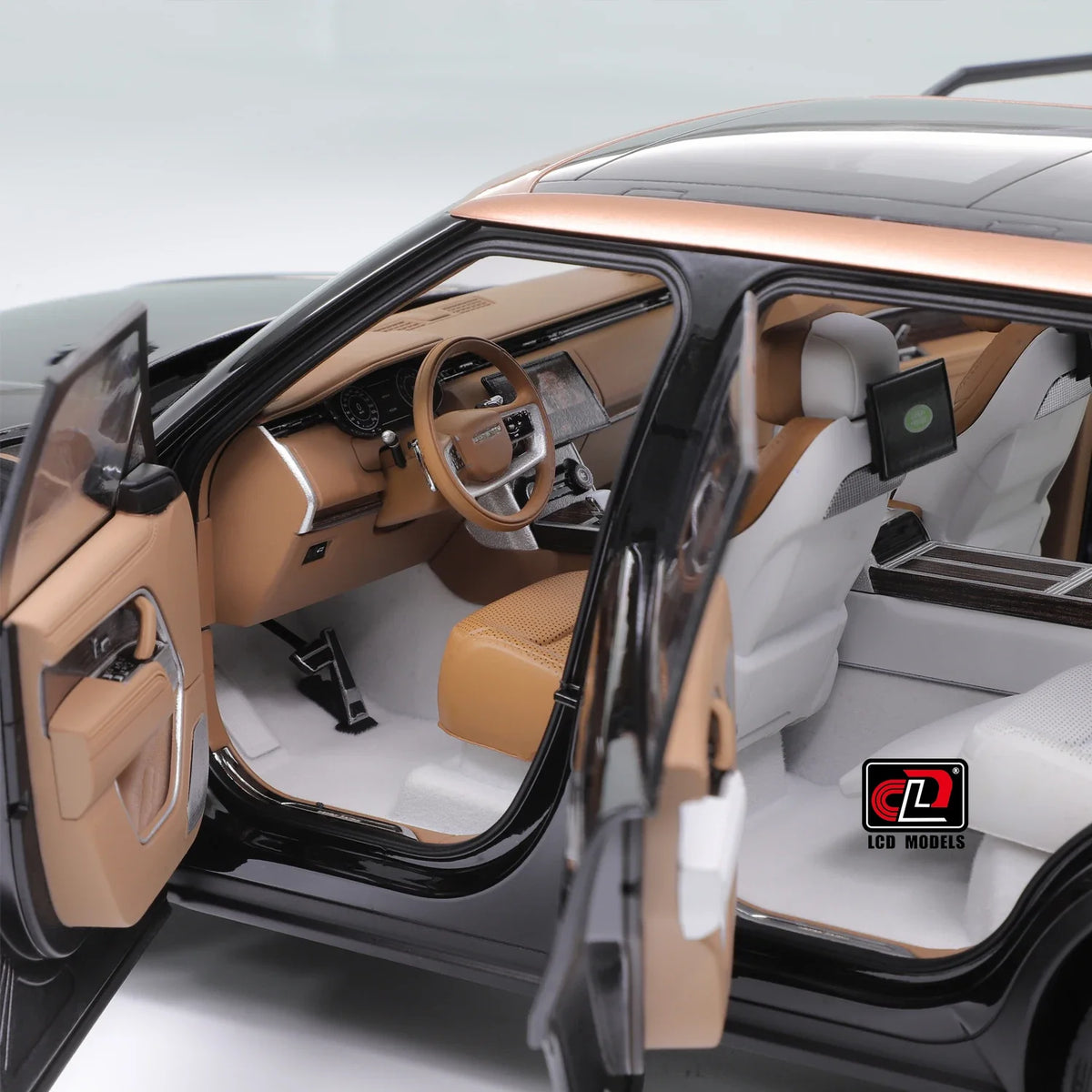 1:18 Land Rover Range Rover SV