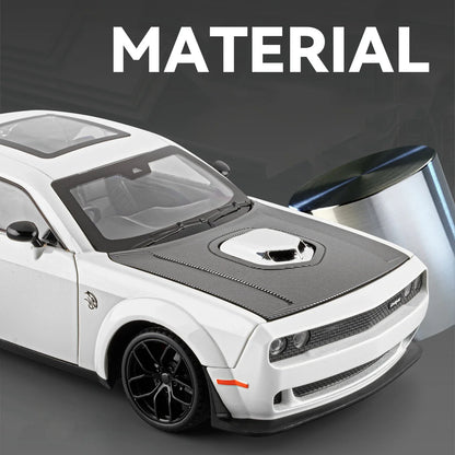 1:18 Dodge Challenger R/T Scat Pack Shaker