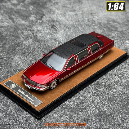1:64 Cadillac Fleetwood