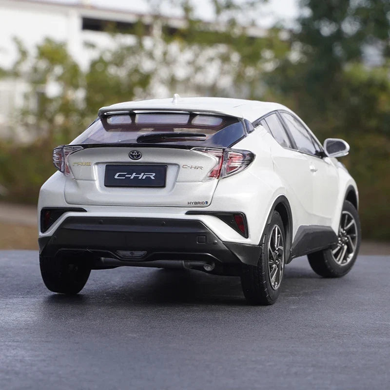 1:18  Toyota Chr Toyota 2022