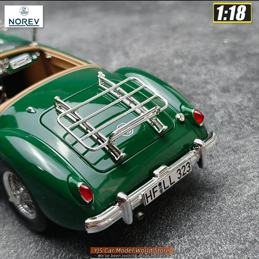 1:18 MG MGA 1955 Roadster