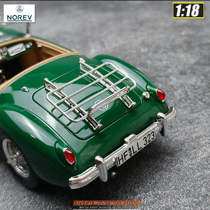 1:18 MG MGA 1955 Roadster