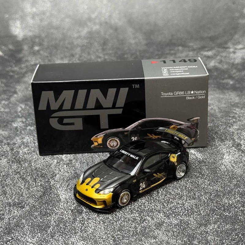 1:64 NISSAN Mazda RX-7 Shelby GT500
