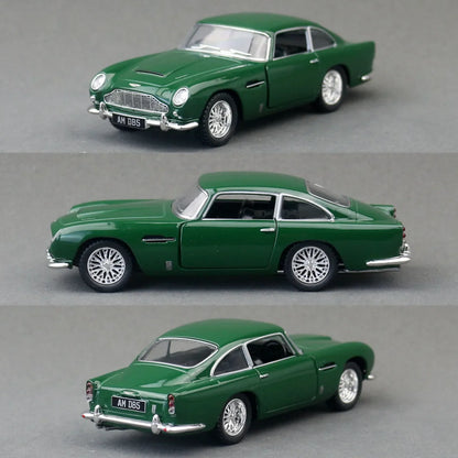 1:38 Aston Martin DB5