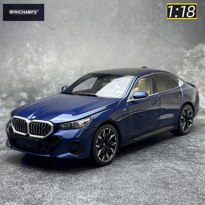 1:18 2024 BMW M3 M4  i5