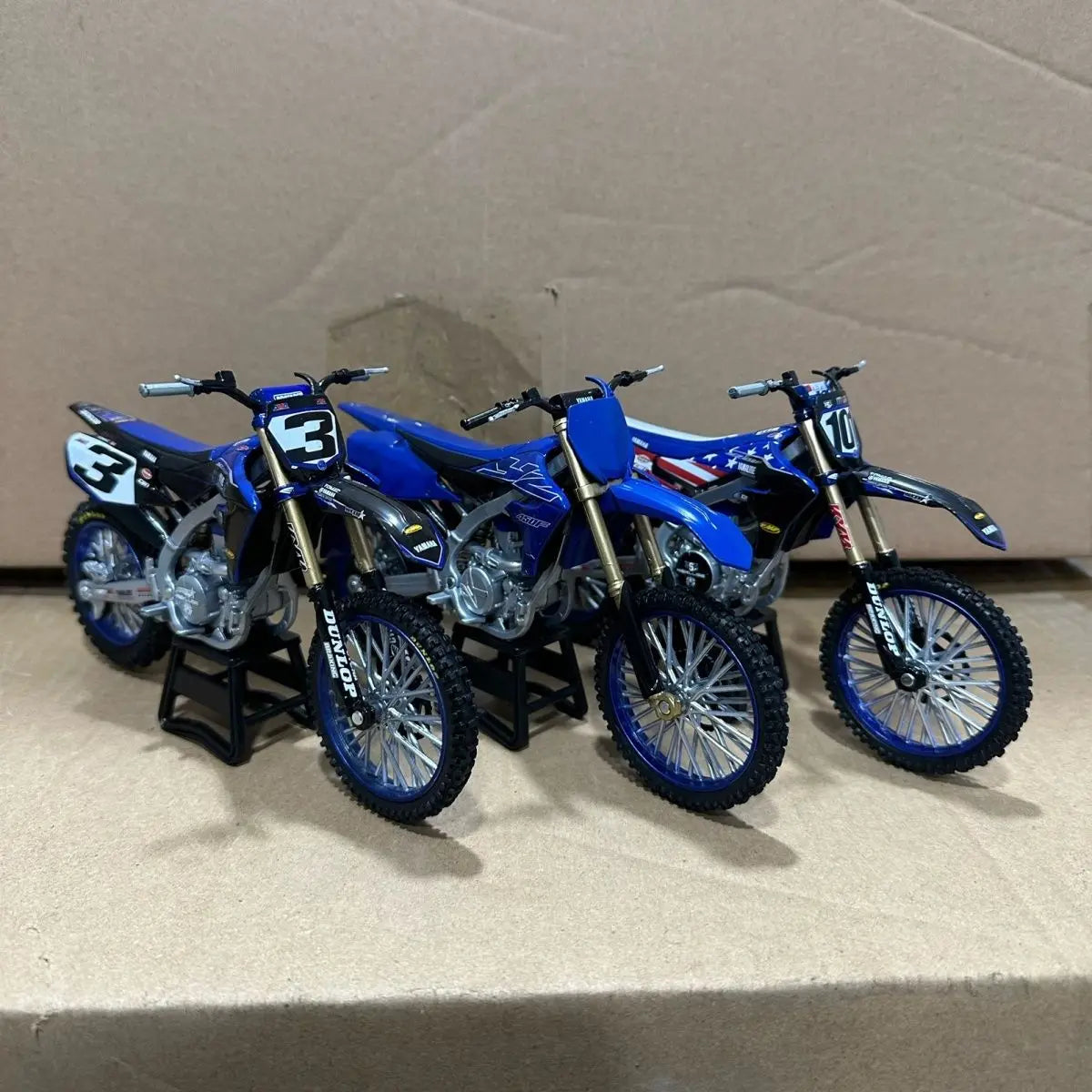 1:12 Yamaha Yz450f