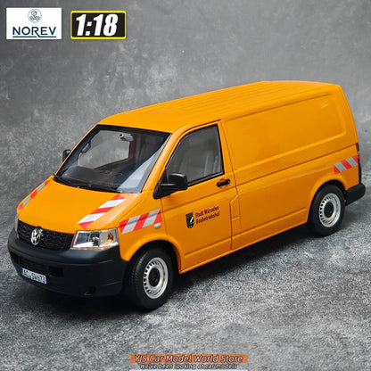 1:18 VW Transporter 2003 Deutsche Post - VW Multivan 2023 Business Van