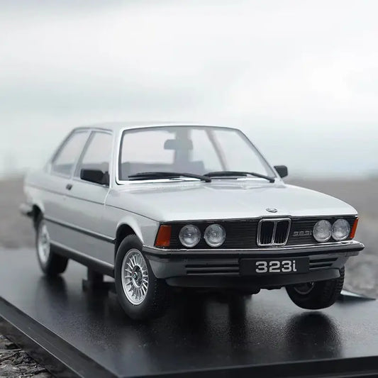 1:18 BMW 3 Series 323i E21 1978