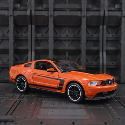 1:24 Ford Mustang BOSS 302