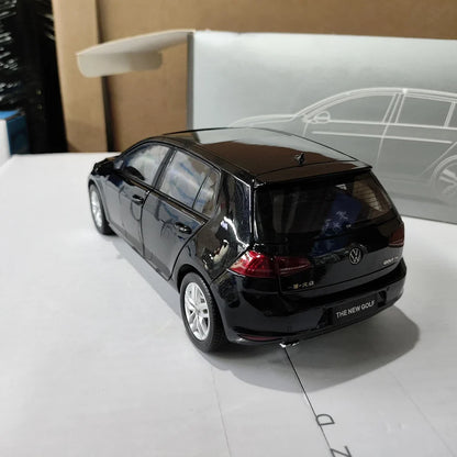 1:18 Volkswagen Golf 7 2014