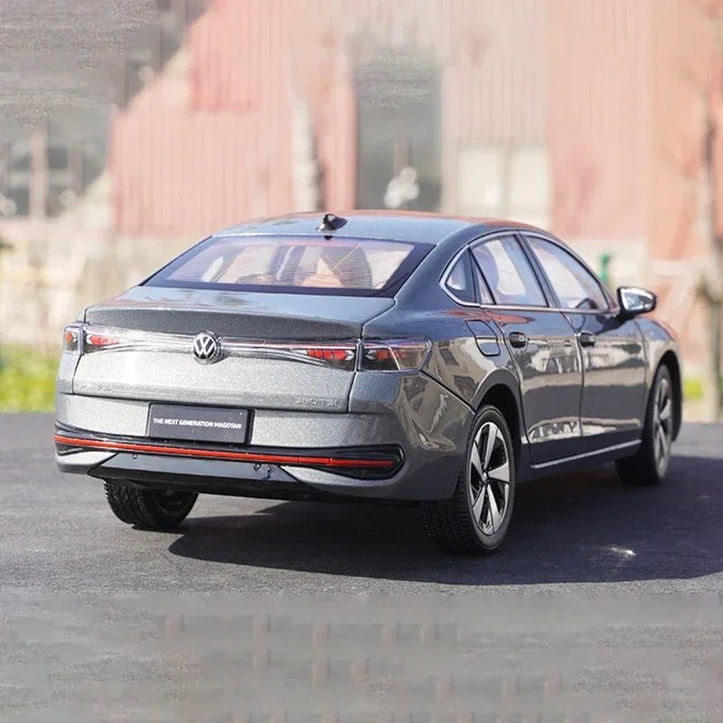 1:18 Volkswagen 2024 Magotan B9